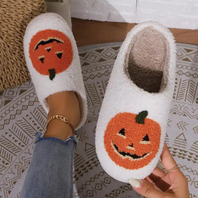 Jack o’ lantern fluffy slippers