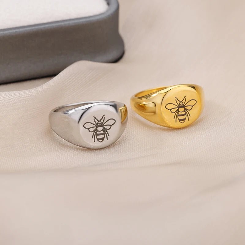 Save the bees statement ring - Blossoms&Moss
