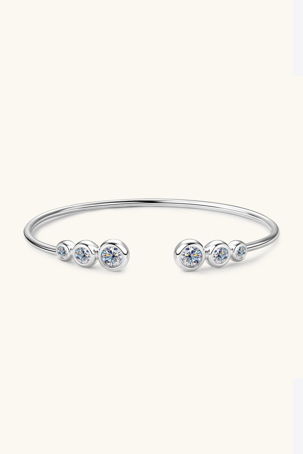 1.8 Carat Moissanite 925 Sterling Silver Bracelet - Blossoms&Moss