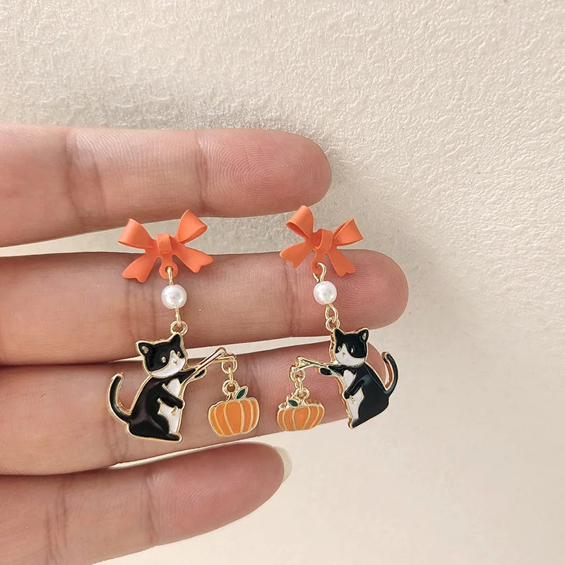 Prrrrfect pumpkin earrings