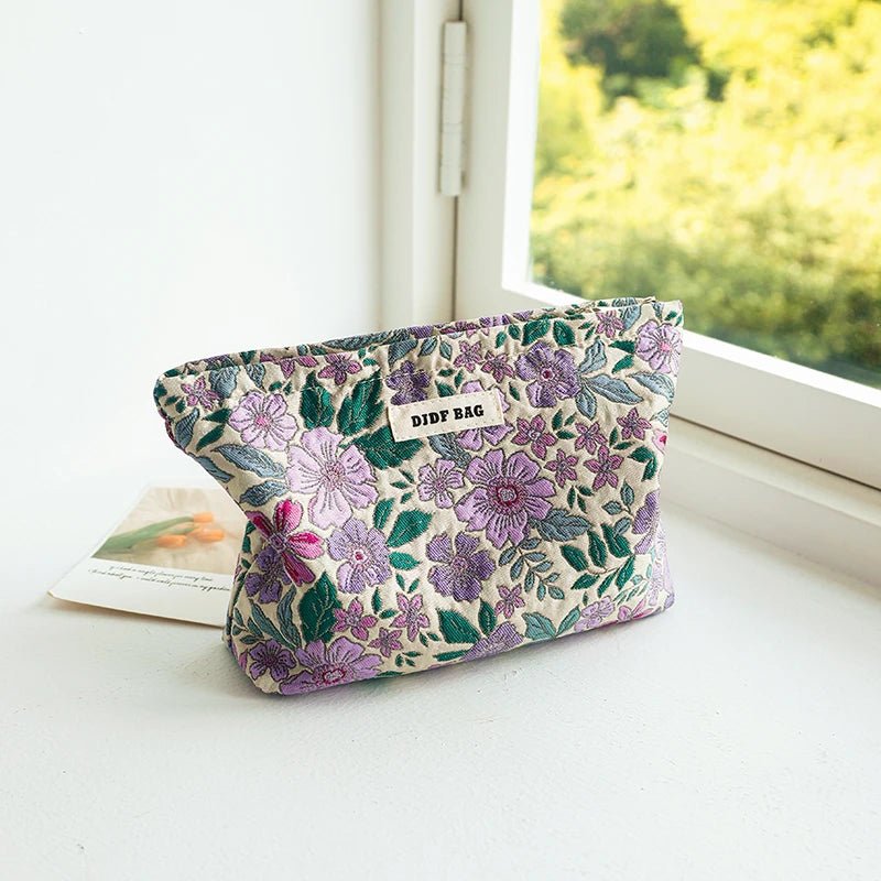 DIDF floral makeup bag - Blossoms&Moss