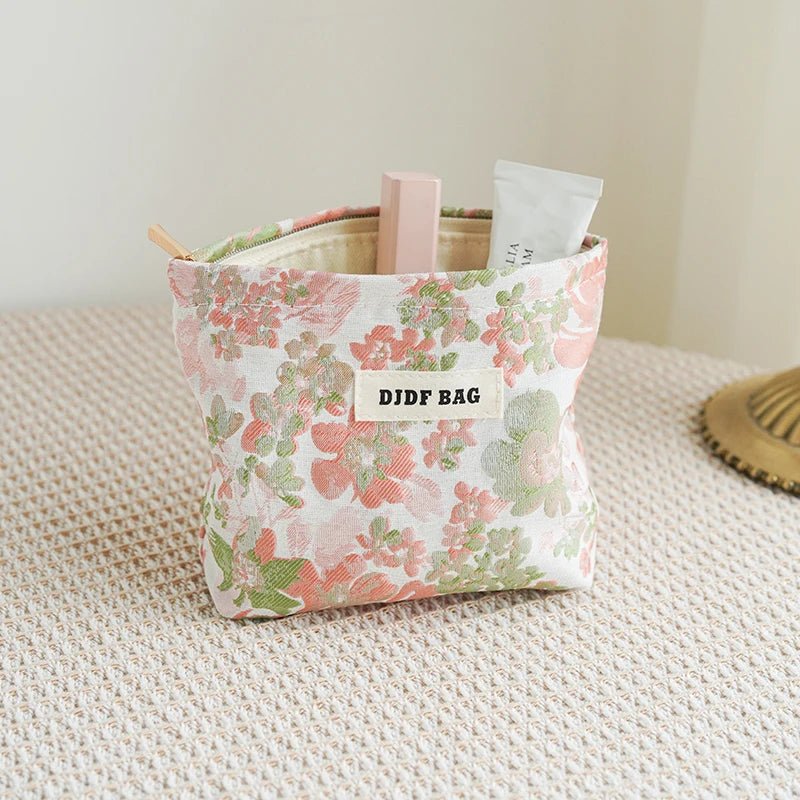 DIDF floral makeup bag - Blossoms&Moss