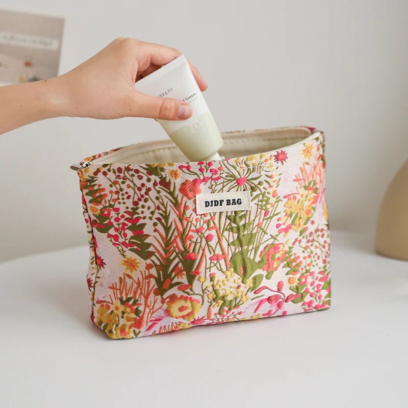 DIDF floral makeup bag - Blossoms&Moss