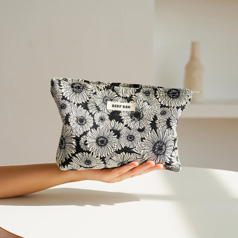 DIDF floral makeup bag - Blossoms&Moss