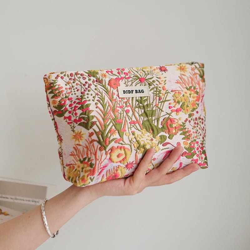 DIDF floral makeup bag - Blossoms&Moss