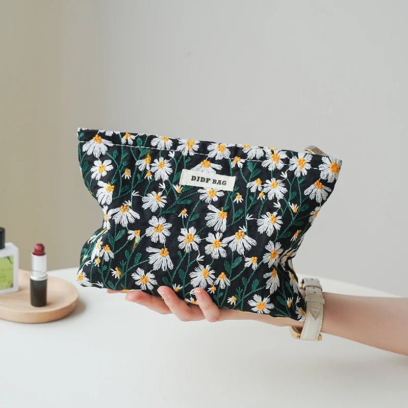 DIDF floral makeup bag - Blossoms&Moss