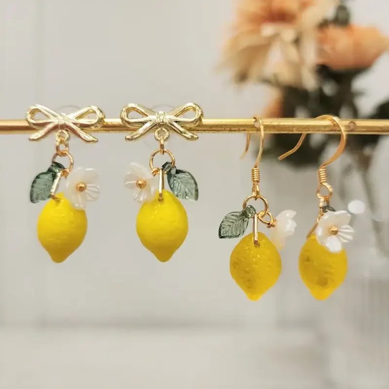 For life & lemons earrings - Blossoms&Moss