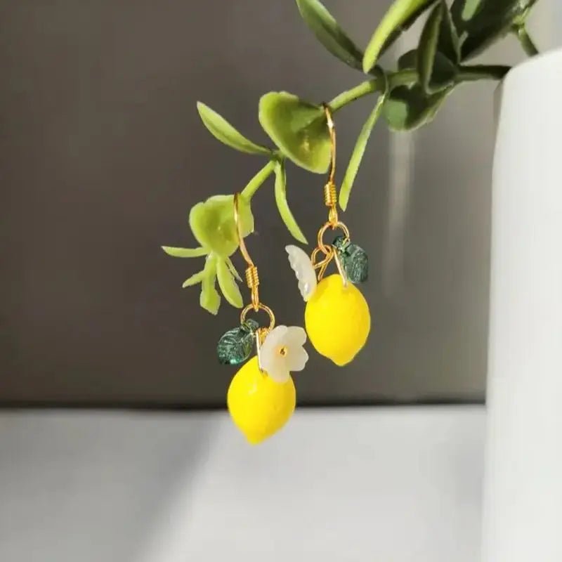 For life & lemons earrings - Blossoms&Moss