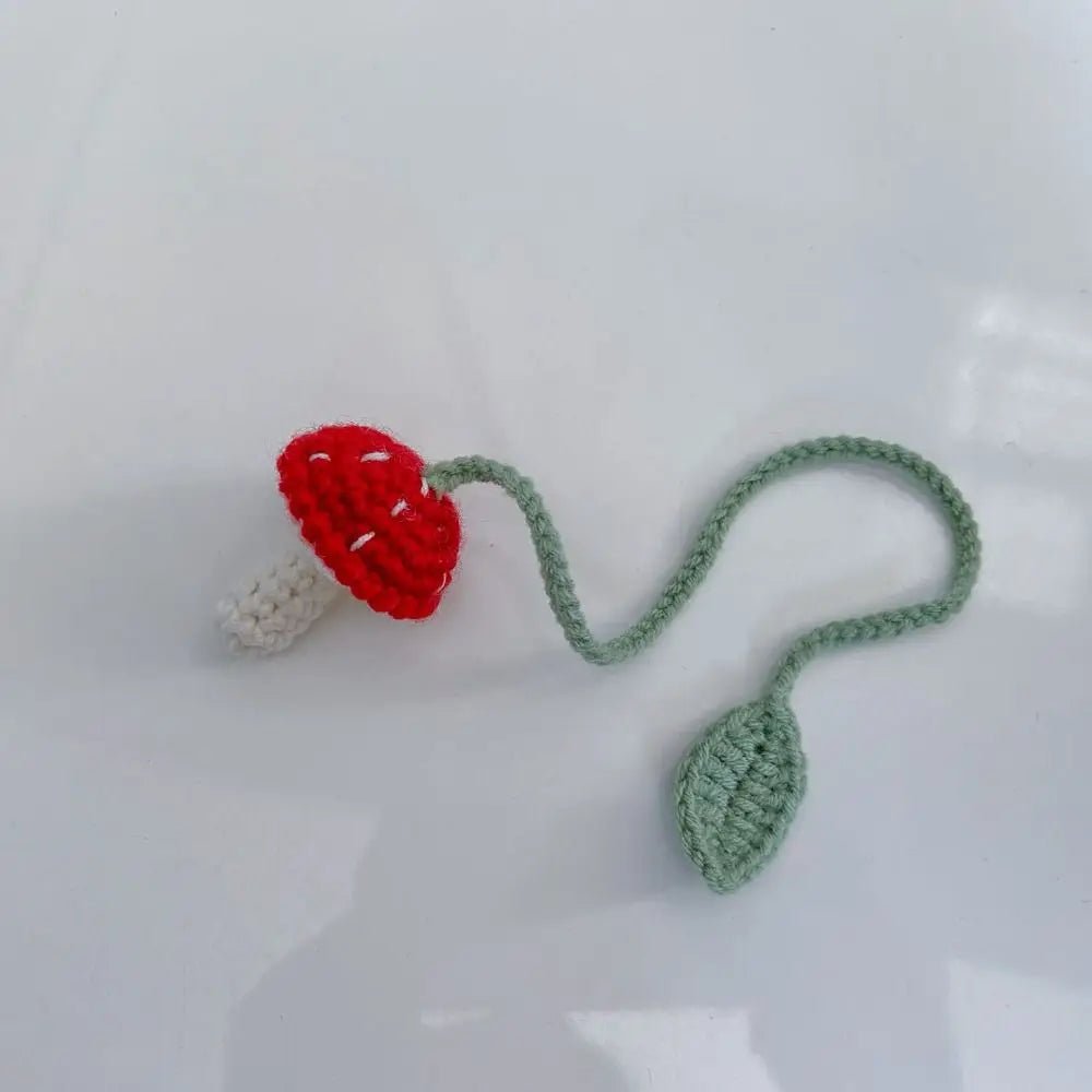 Handmade knitted shroom bookmark - Blossoms&Moss