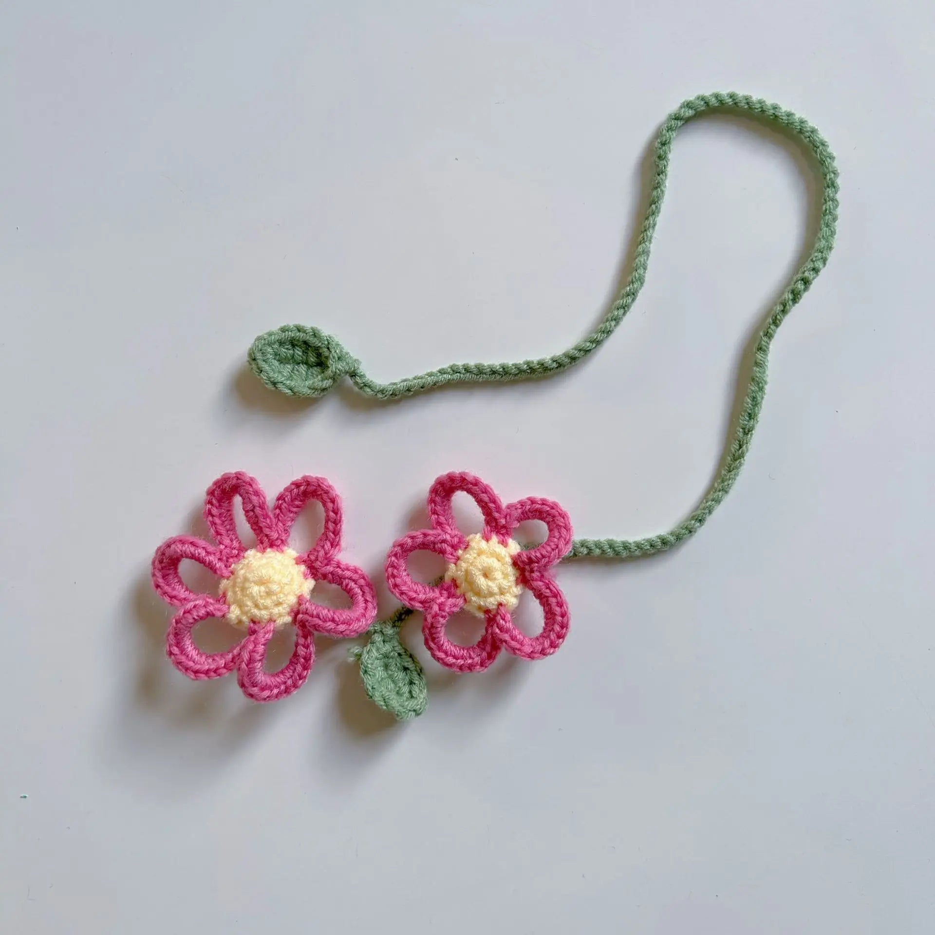 Handmade knitted shroom bookmark - Blossoms&Moss