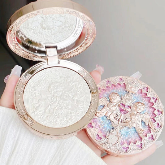 Juliet’s fave highlighter - Blossoms&Moss