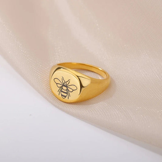 Save the bees statement ring - Blossoms&Moss